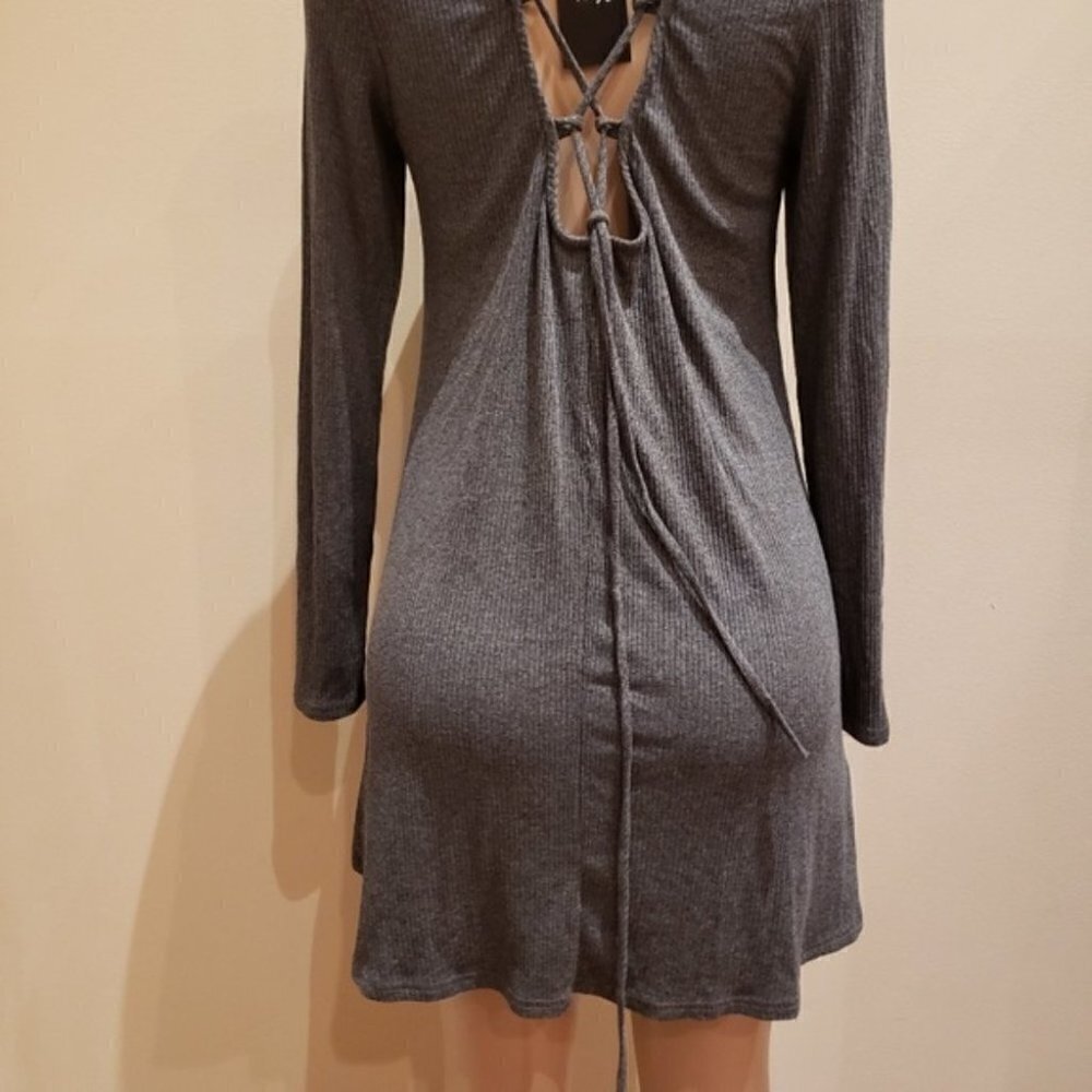 GREY Long-Sleeved Dress Open Criss Cross Dress - Picture 3 of 5